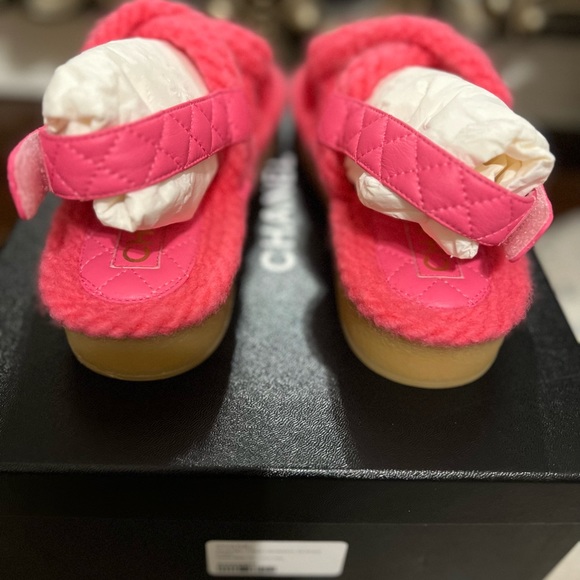 Chanel Cord Lambskin Quilted Logo Pink Sandals in 36.5 - Picture 7 of 13